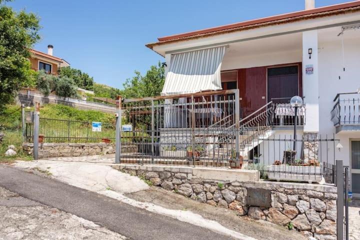Guesthouseminturnoit Lucia Sparagna Εξωτερικό φωτογραφία